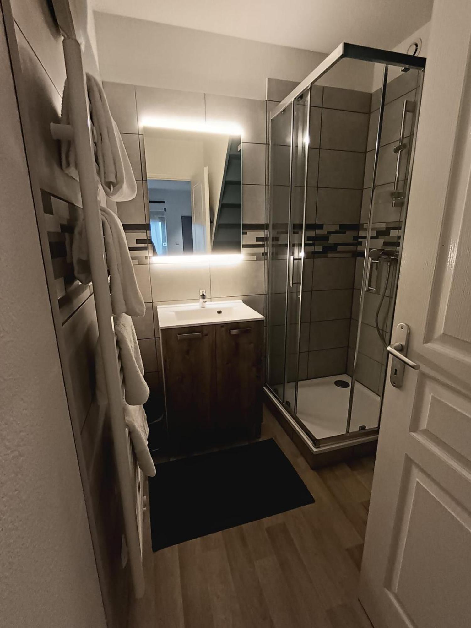 T2 Cosy En Duplex Apartman Libourne Kültér fotó